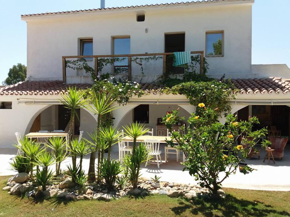 Casa Namaste Bed & Breakfast Porto Columbu - Perd'E Sali Luaran gambar