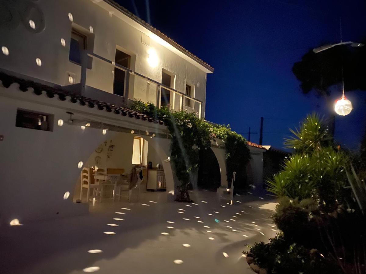 Casa Namaste Bed & Breakfast Porto Columbu - Perd'E Sali Luaran gambar
